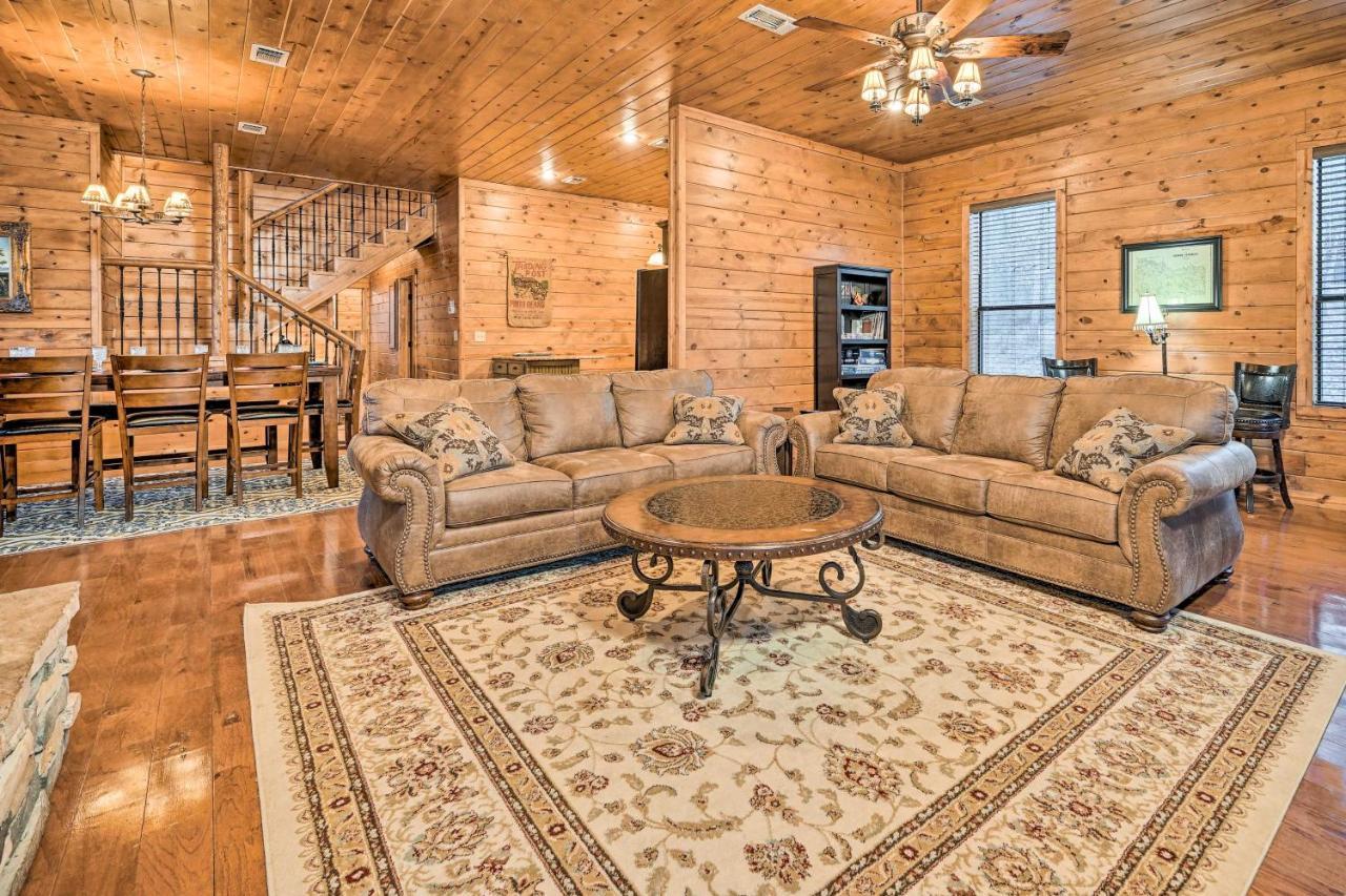 Broken Bow Cabin With Deck, Hot Tub And Fire Pit! Exterior foto