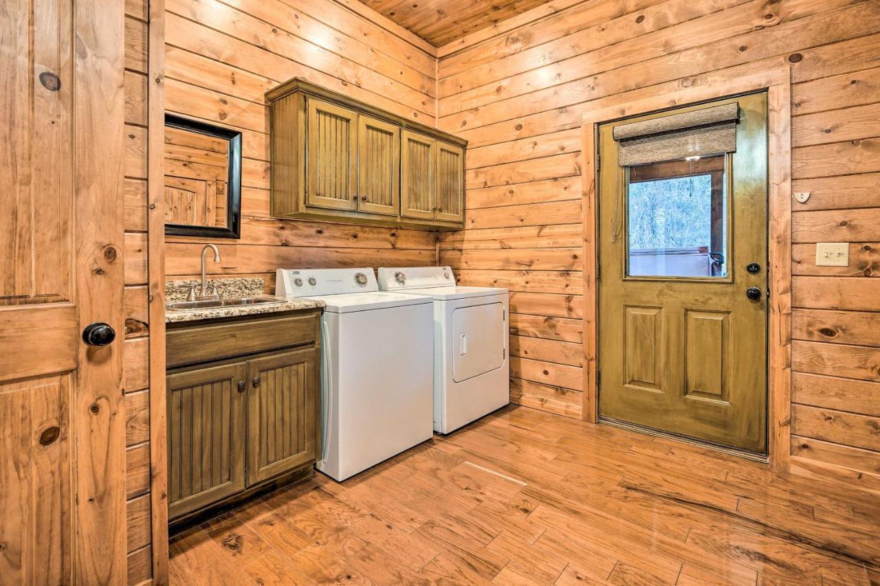 Broken Bow Cabin With Deck, Hot Tub And Fire Pit! Exterior foto